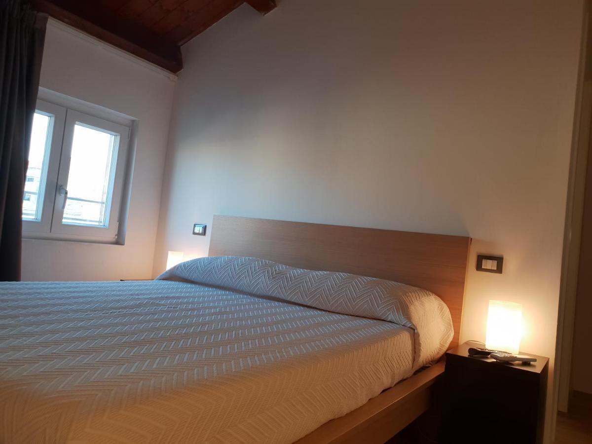 Terrazze Caracciolo Bed & Breakfast Pescara Bagian luar foto